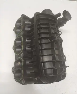 Ford Fiesta Intake manifold 1047092S01