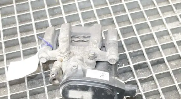 KIA Sportage Rear brake caliper
