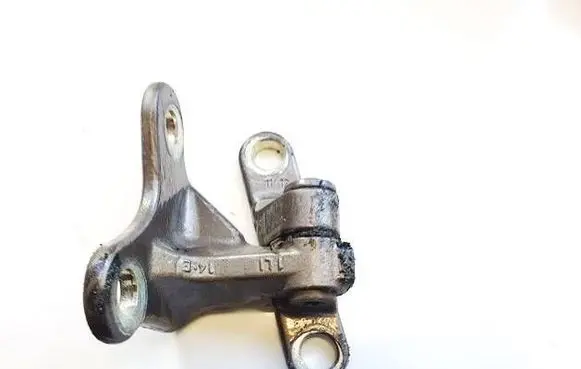 Mitsubishi Colt Front door upper hinge 