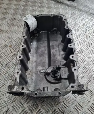 Volkswagen Caddy Oil sump 