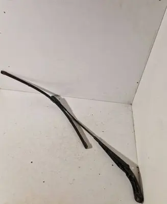 Audi A4 S4 B8 8K Front wiper blade arm 8K1955407