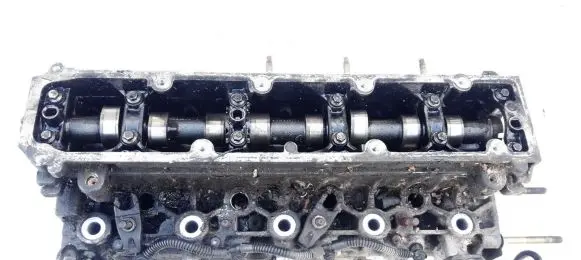 Citroen Xsara Picasso Engine head 