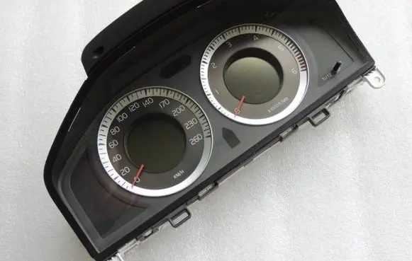 Volvo V60 Speedometer (instrument cluster) 36002600 30786145