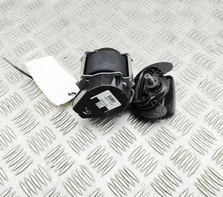 BMW X2 U10 Middle seatbelt (rear) 9493878