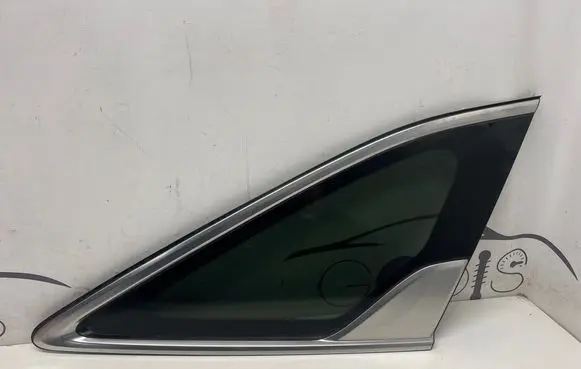 KIA Sorento IV Rear side window 43R017217