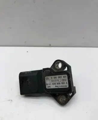 Volkswagen PASSAT B6 Air pressure sensor 038906051C 0281002401
