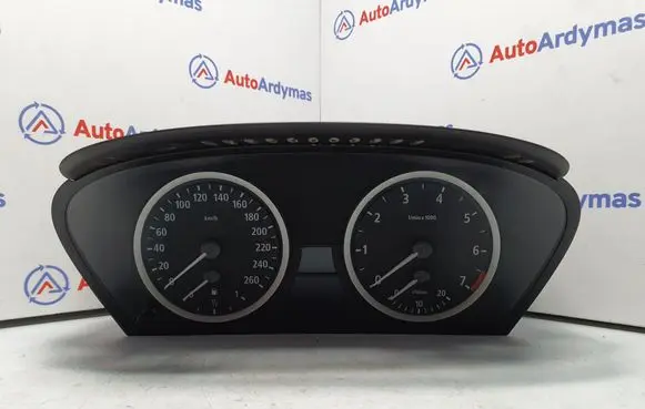 Speedometer (instrument cluster)