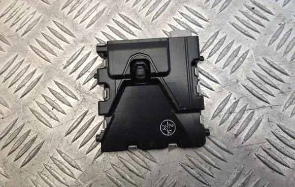 Lexus IS III XE30 Windshield/windscreen camera 8646C53011