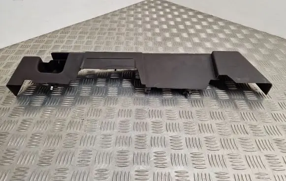 Renault Espace V (RFC) Tailgate/trunk side cover trim 849073669R