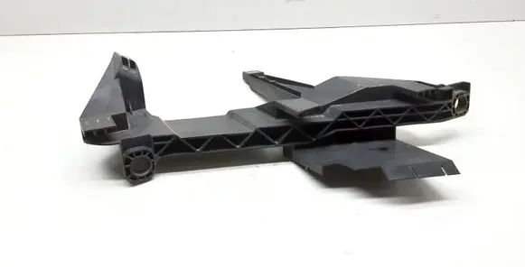 BMW X3 E83 Headlight/headlamp mounting bracket 1301073025