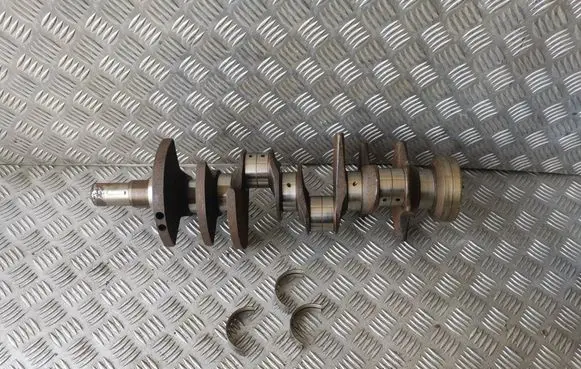 Jaguar XJ X308 Crankshaft NCC1410 NCC1410AD 30A50816