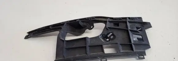 Audi A7 S7 4G Front bumper mounting bracket 4G8807095A