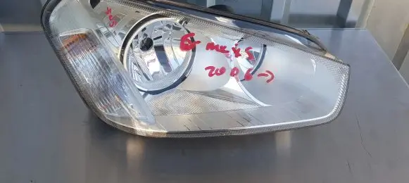 Ford C-MAX I Headlight/headlamp 7M5113W029AA