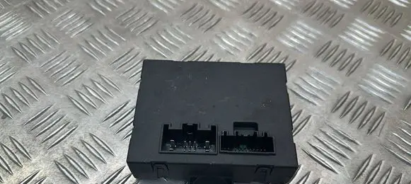 Land Rover Range Rover L405 Tailgate/trunk control unit/module 928669