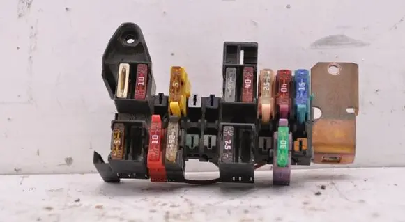 Mercedes-Benz Vito Viano W639 Fuse box set A6395400018