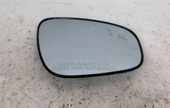 Toyota Mirai Wing mirror glass 572741