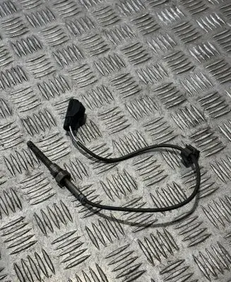 Volvo XC90 Exhaust gas temperature sensor 30729648