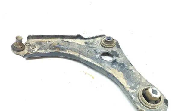 Renault Megane IV Front lower control arm/wishbone 545057449R