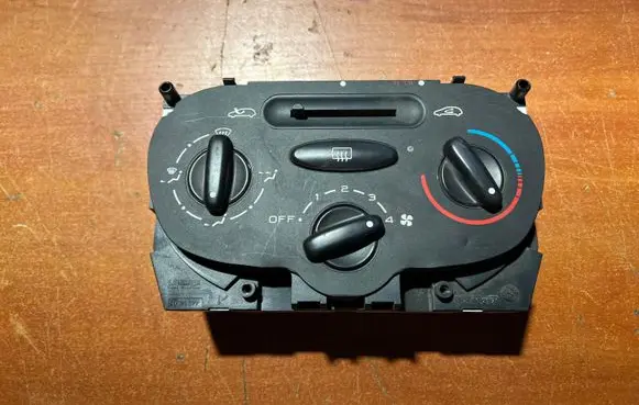 Peugeot 206 Climate control unit 4423401 1068901
