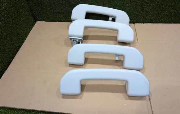 Peugeot 2008 II A set of handles for the ceiling 