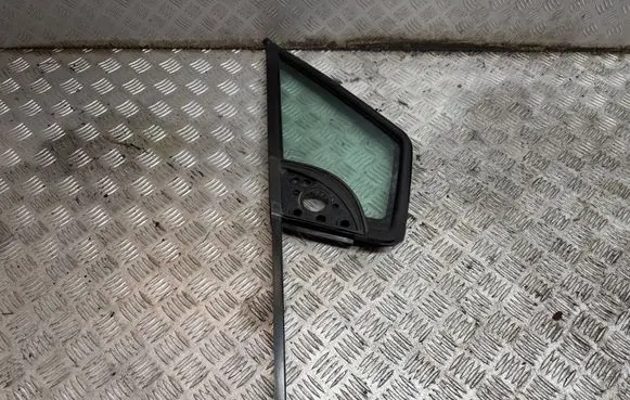 Peugeot Partner Front door vent window glass four-door 9675118180