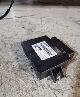Audi A6 S6 C7 4G Hand brake control module 4H0907801H