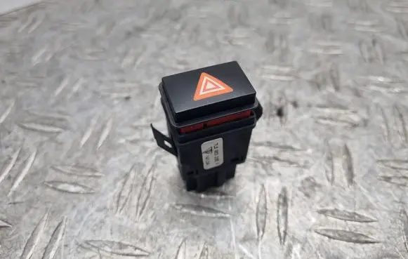 Porsche Cayenne (9PA) Hazard light switch 7L5953235A