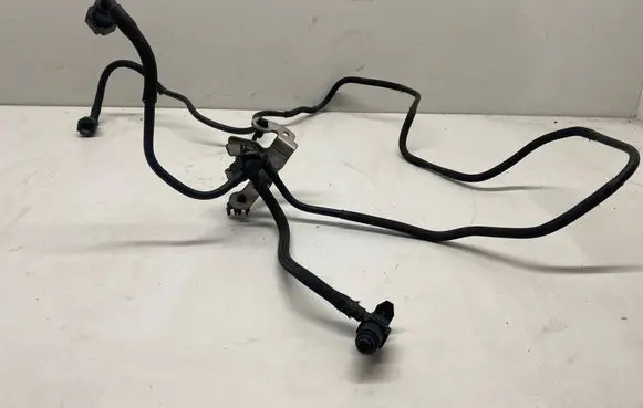 Nissan Qashqai Fuel line pipe 