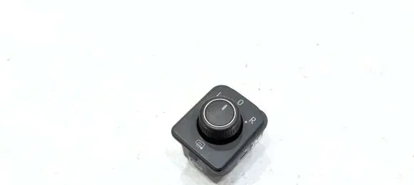 Volkswagen PASSAT B8 Wing mirror switch 3G0959565A