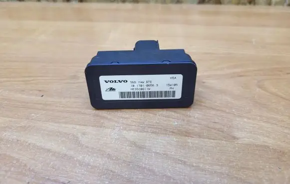 Volvo S80 ESP acceleration yaw rate sensor 10170106563 HE35C0611W
