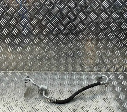 BMW 5 G30 G31 Air conditioning (A/C) pipe/hose 9109971