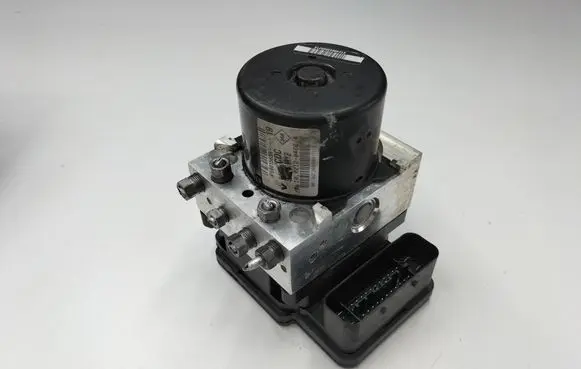 Renault Megane III ABS Pump 476601563R 10021204664