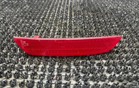 Renault Clio IV Rear tail light reflector 265605789R