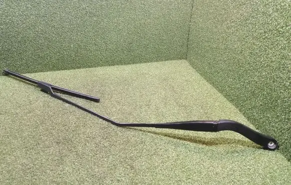 Renault Trafic III (X82) Front wiper blade arm 93867989 288864419R 97036203