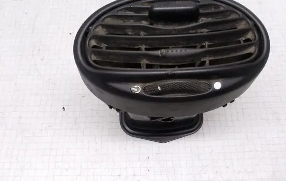 Ford Focus Dashboard side air vent grill/cover trim 98AB19893BJW