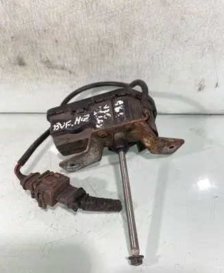 Volvo V70 Headlight wiper motor 