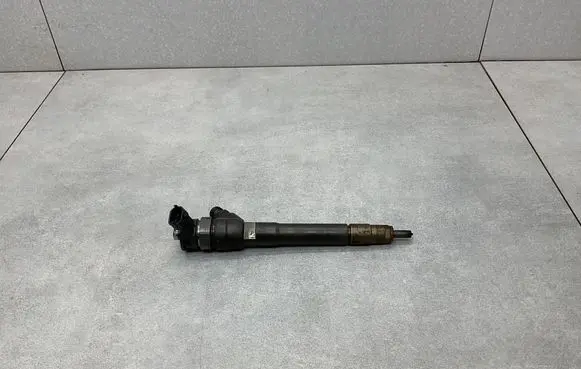 Nissan X-Trail T32 Fuel injector HMLGT1205R 0445110546
