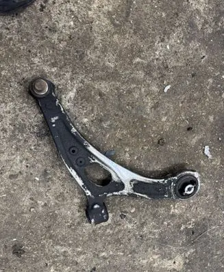 Ford Escape III Front lower control arm/wishbone LX613A423