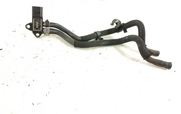 Audi A4 S4 B7 8E 8H Air pressure sensor 0281002711 07Z906051A