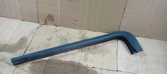 Chevrolet Camaro Front sill trim cover 84339479