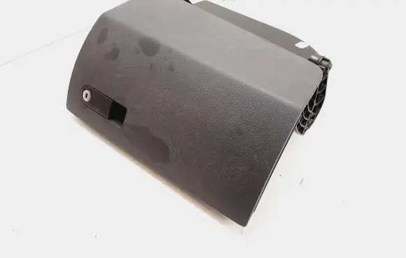 Volkswagen Transporter - Caravelle T5 Glove box 7H5858721A