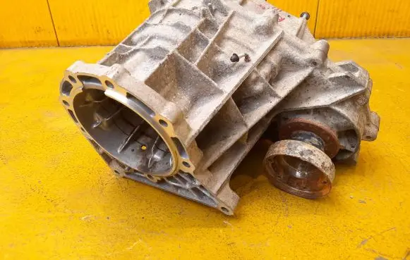 Ford Ranger Gearbox transfer box case JB3P7A195BB