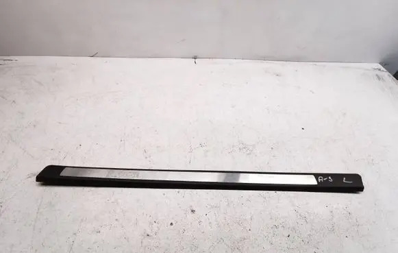 Audi A3 S3 8P Front sill trim cover 8p3853492a