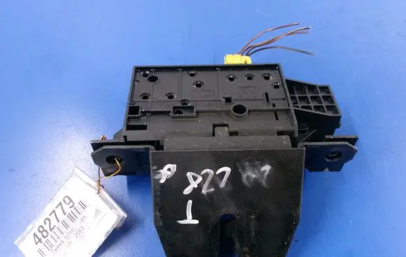 Opel Signum Tailgate/trunk/boot lock/catch/latch 495072894