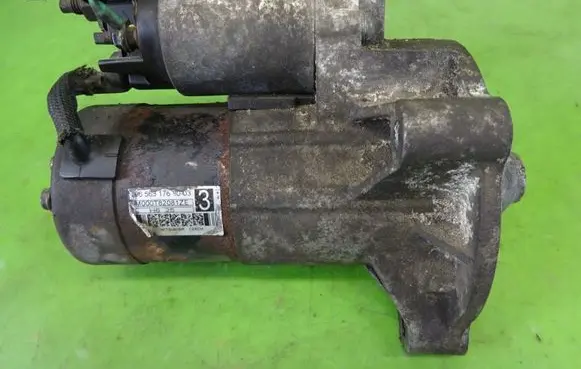 Citroen C4 I Picasso Starter motor 9656317680