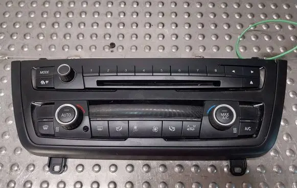BMW 3 F30 F35 F31 Climate control unit 9226784