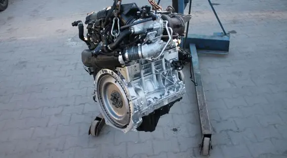 Mercedes-Benz C W203 Engine