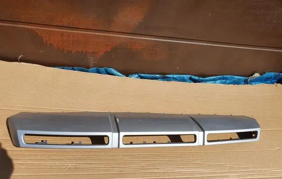 Skoda Octavia Mk3 (5E) Front bumper lip 5E0807733