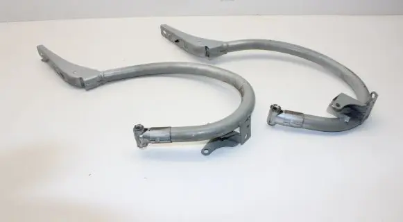Mercedes-Benz CLS C219 Tailgate/trunk/boot hinge
