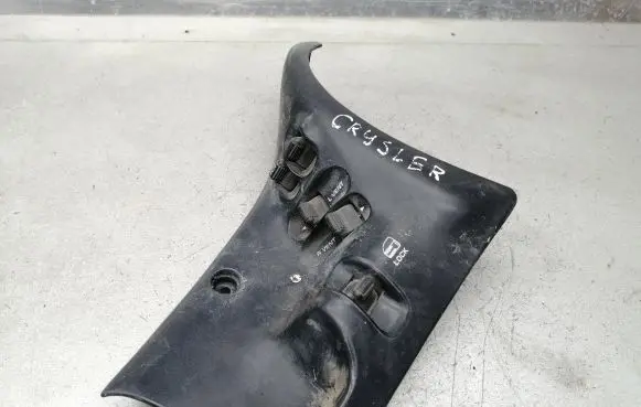 Chrysler Voyager Electric window control switch 685462B 685503B